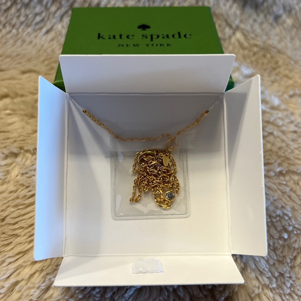 KATE SPADE One In A Million “C” Initial Necklace - Picture 6 of 6